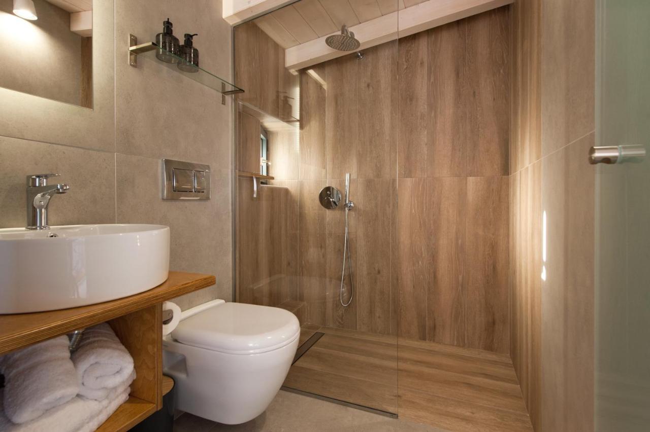 Del Mare Suites Glífa Esterno foto