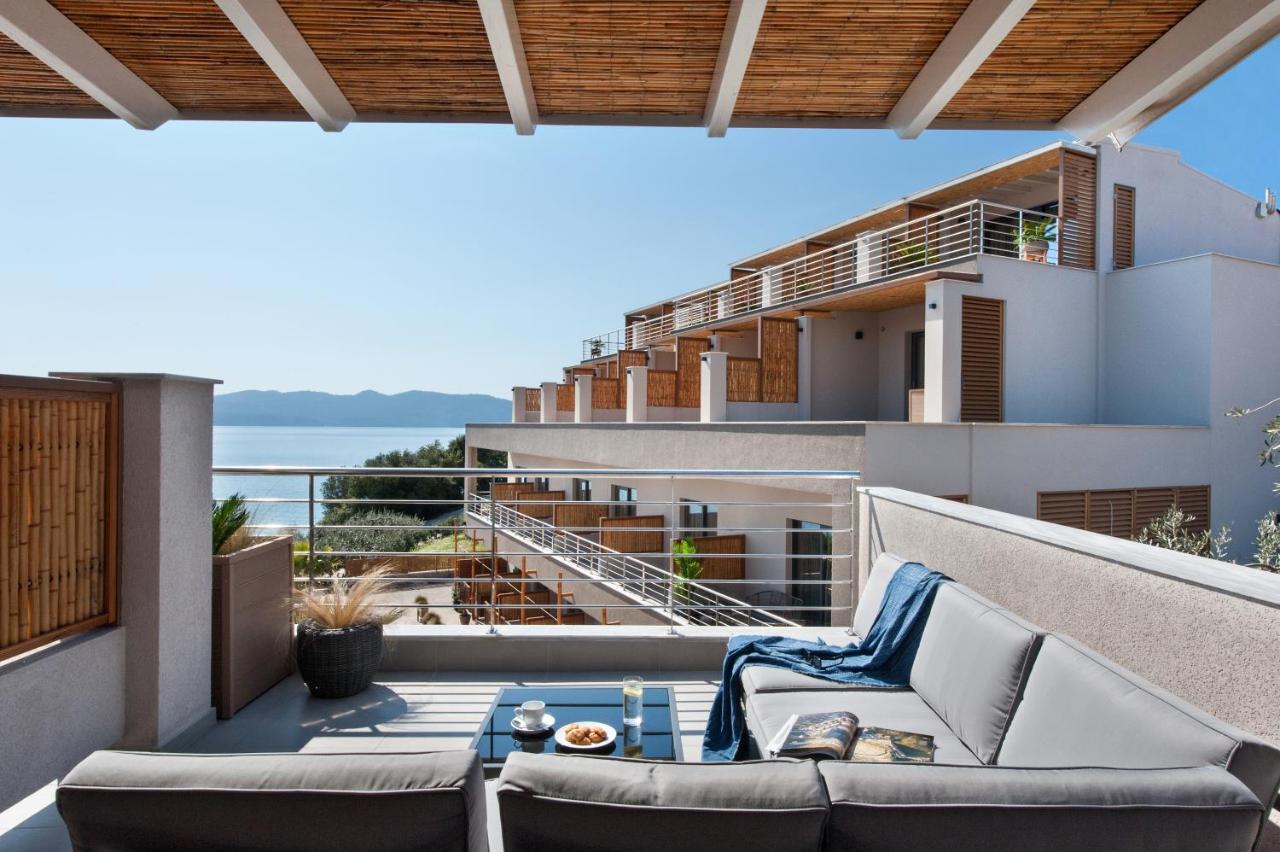 Del Mare Suites Glífa Esterno foto